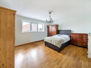 Photo 5- click for photo gallery